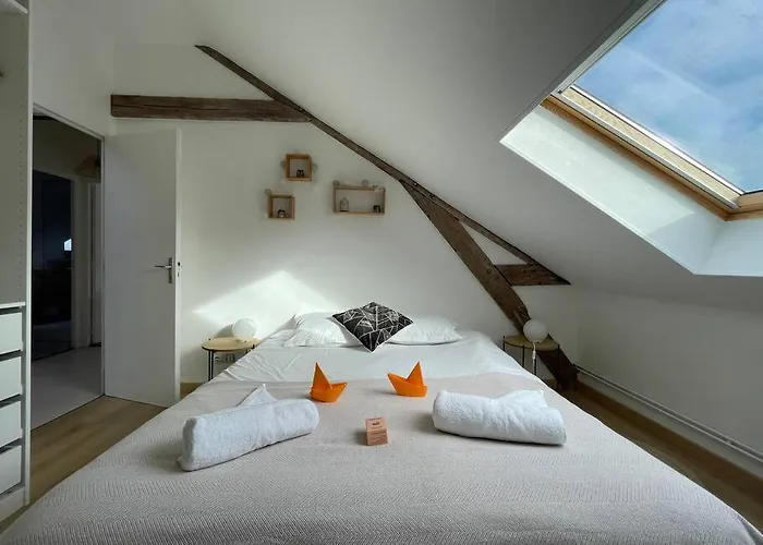 Le Monde D'elodie - Gare Routiere *